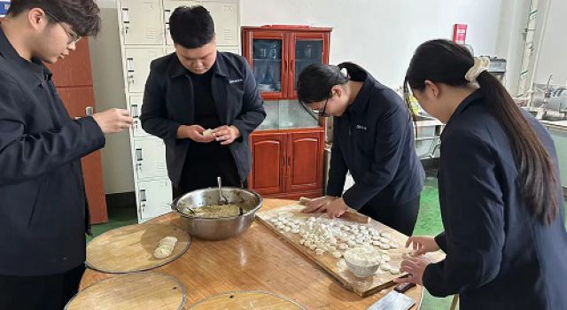 沂南县交通工程总监处庆祝立冬：包饺子、话传统、增凝聚