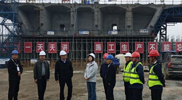 河南省交通建设技术中心莅临许昌市绕城高速公路项目检查指导工作